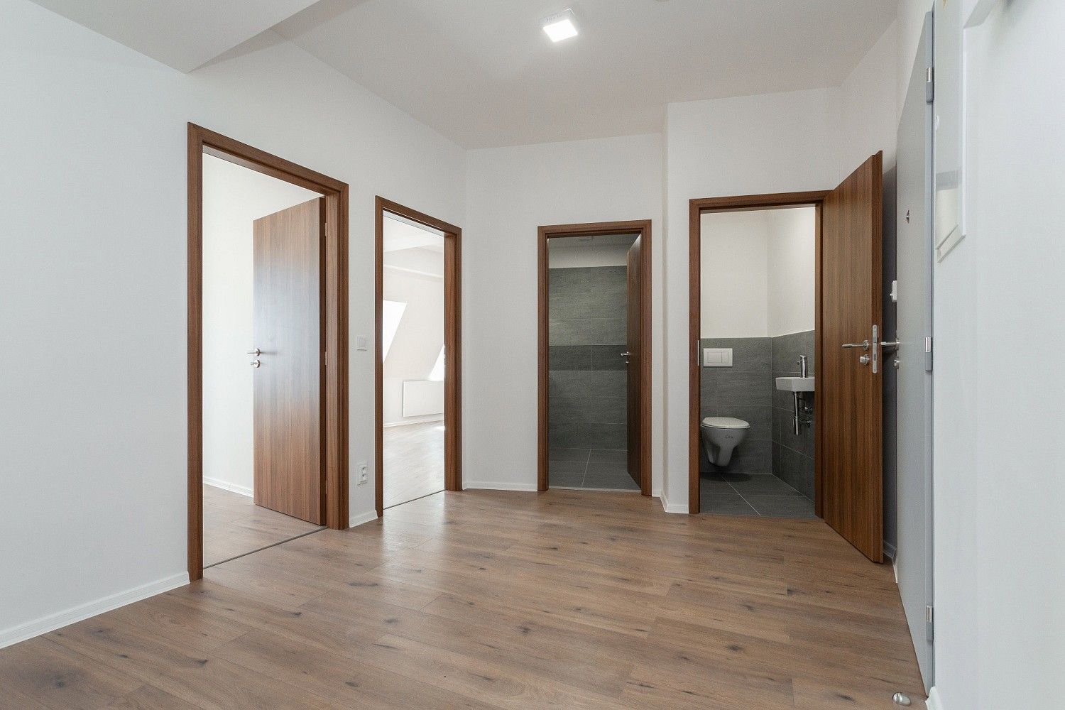 Pronájem byt 3+kk - Palackého, Buštěhrad, okres Kladno, 72 m² - 5