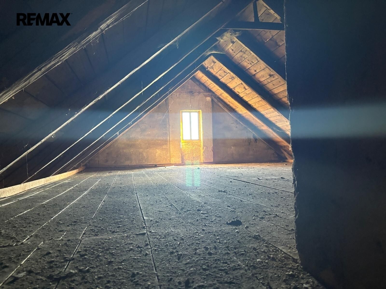 Zemědělská usedlost · 380 m² · Bezvěrov Služetín - 3