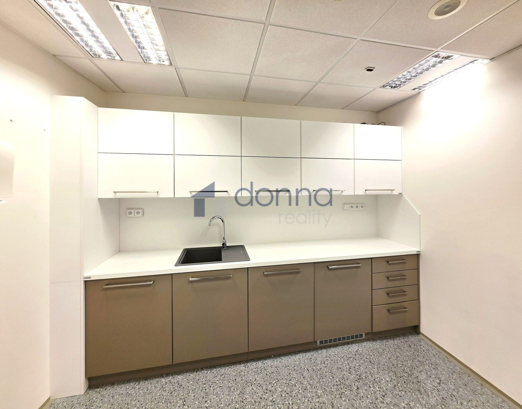 Kancelář · 208 m² · Na strži, Praha Nusle - 4