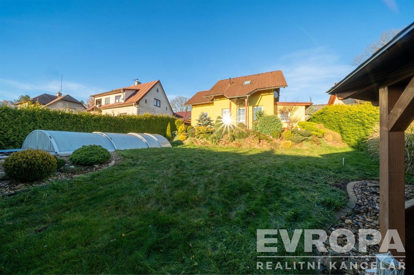 Prodej rodinný dům - V. Nováka, Hostinné, 91 m²