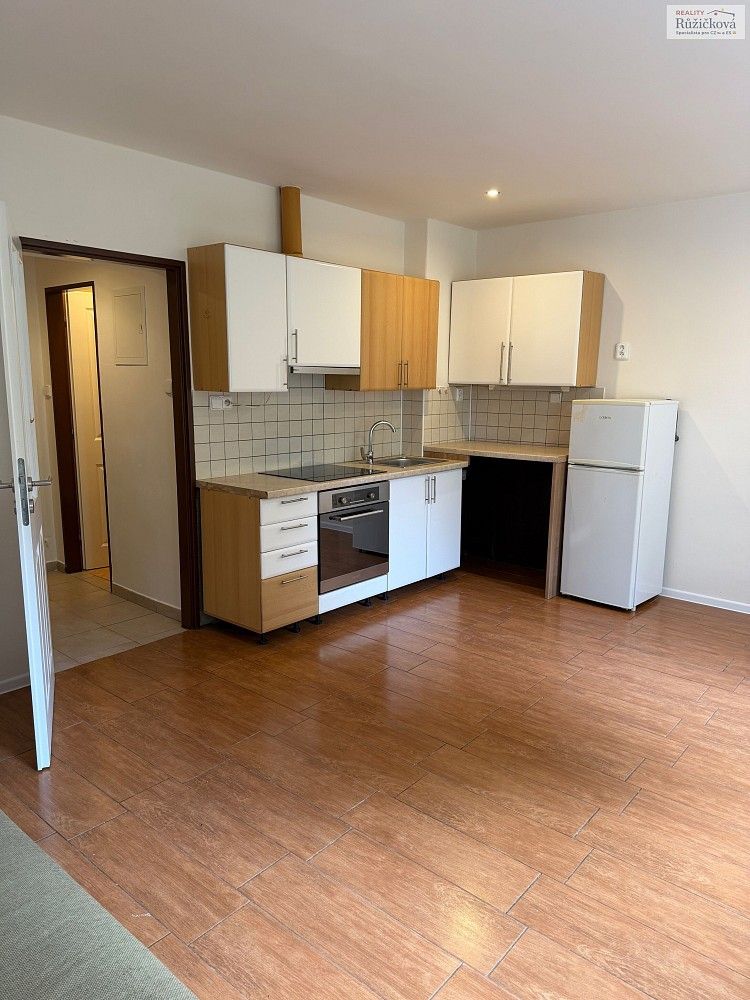 Pronájem byt 1+kk - Na Odbočce, Trutnov - Horní Staré Město, 23 m² - 2