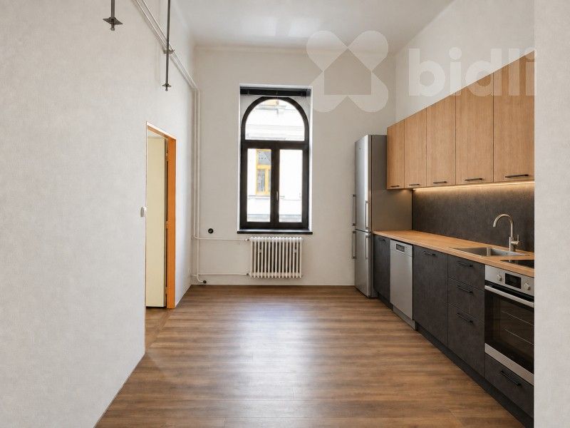 3+1, B. Smetany 1600, České Budějovice 3, 120 m² - 2