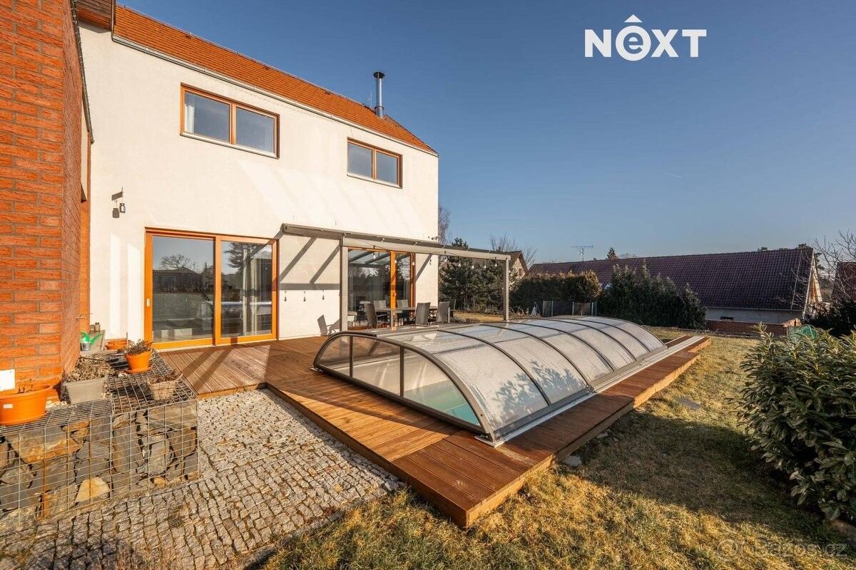 Prodej rodinný dům - Kamenice, 251 68