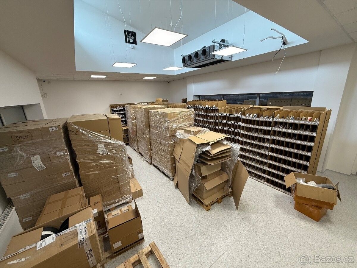 Sklady, Ústí nad Labem, 400 07