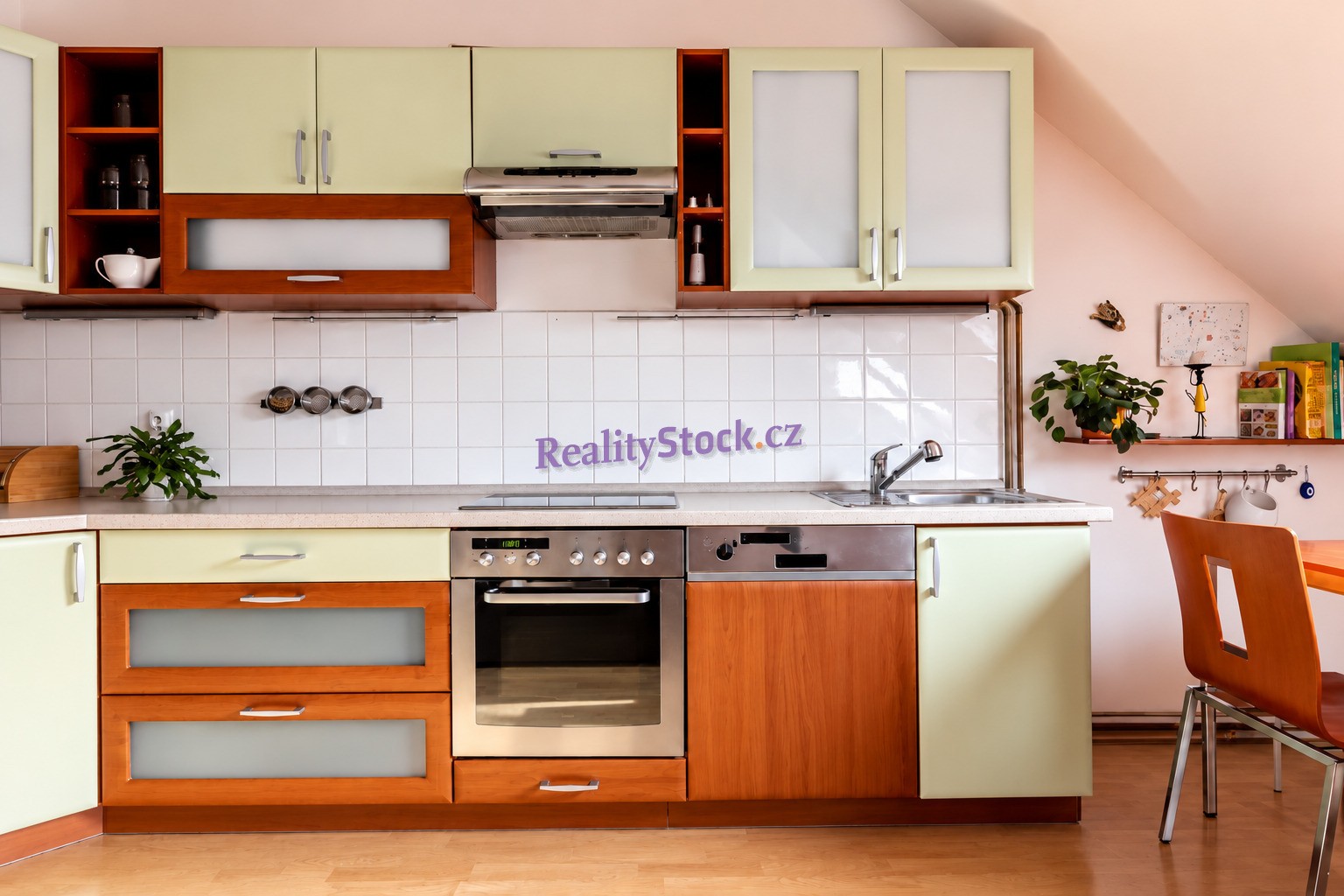 3+kk, Holandská, Praha, 96 m² - 2