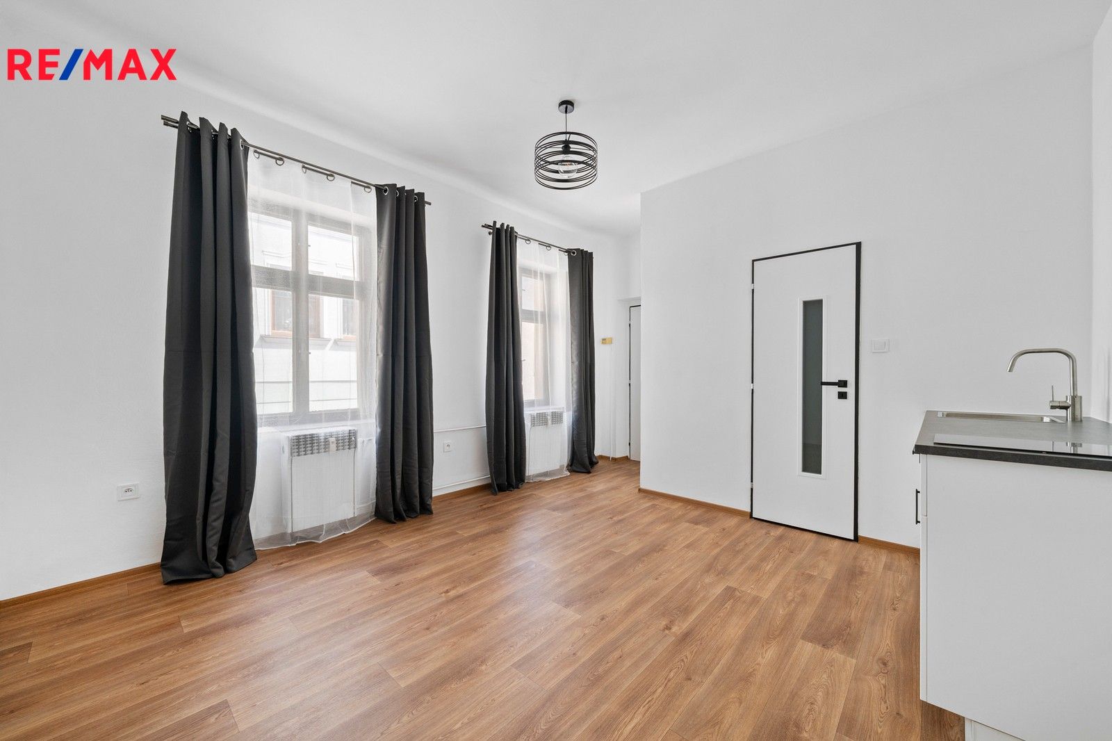 Prodej rodinný dům - Dr. E. Beneše 240, Úpice, 84 m²