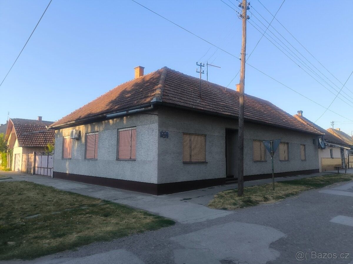 Prodej rodinný dům - 987 66, Zahraničí - 2