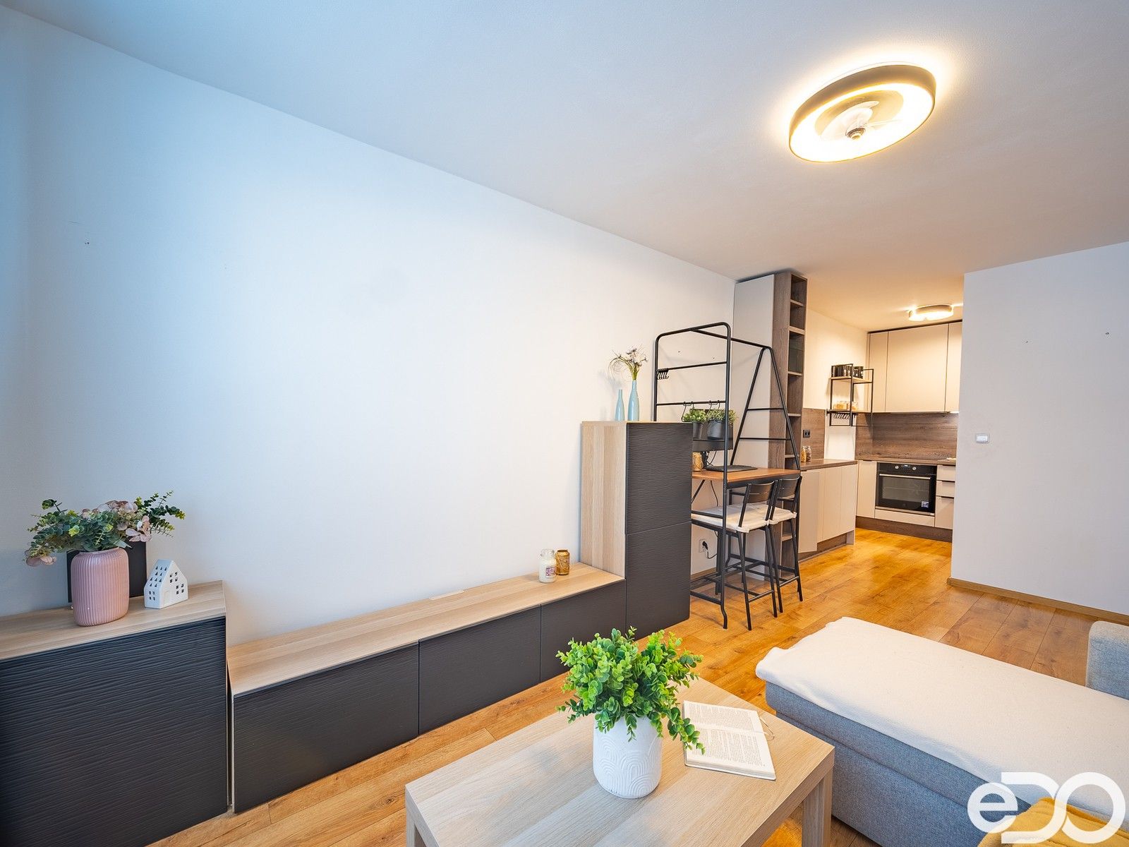 Prodej byt 2+kk - Borovanského, Praha, 43 m²