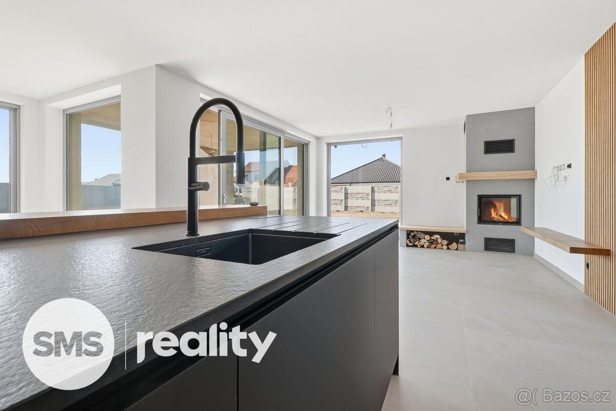 Prodej rodinný dům - Březí u Mikulova, 691 81