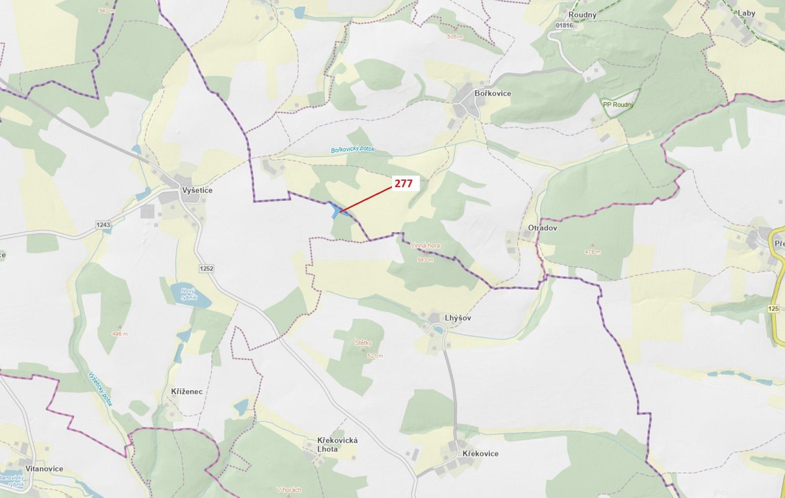 Les, 4 758 m²