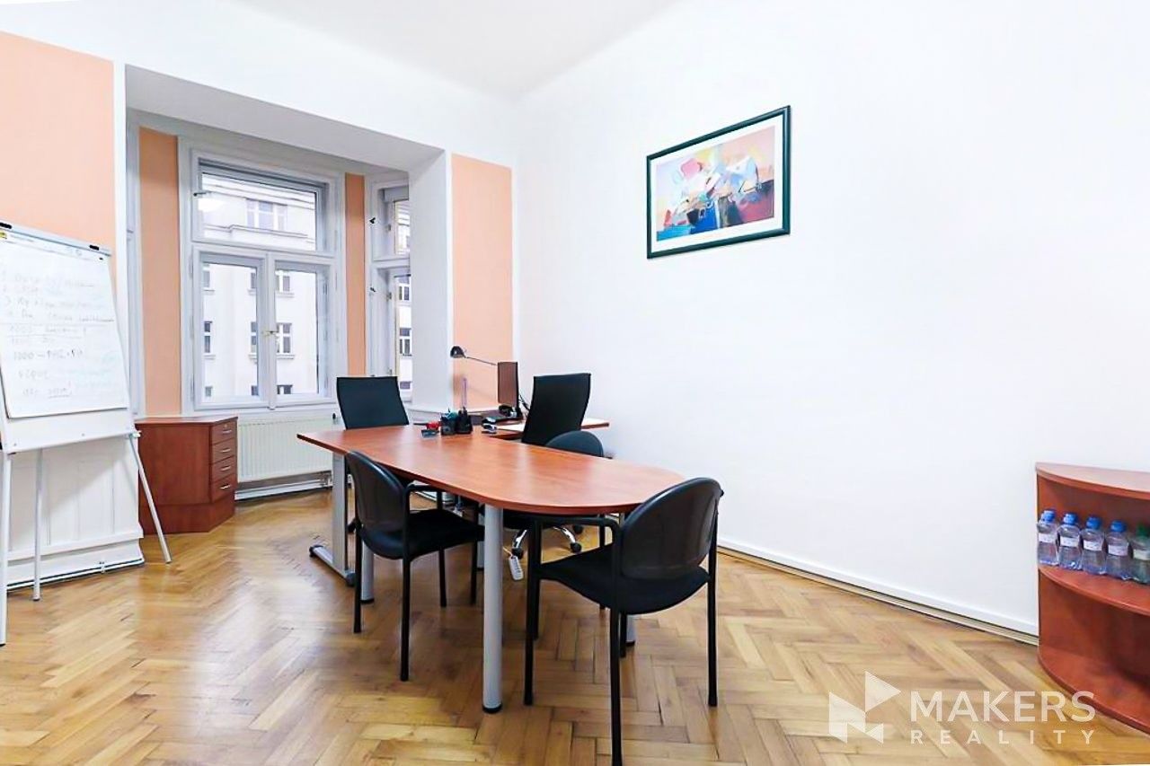 Kancelář · 50 m² · Vinohradská, Praha - 3