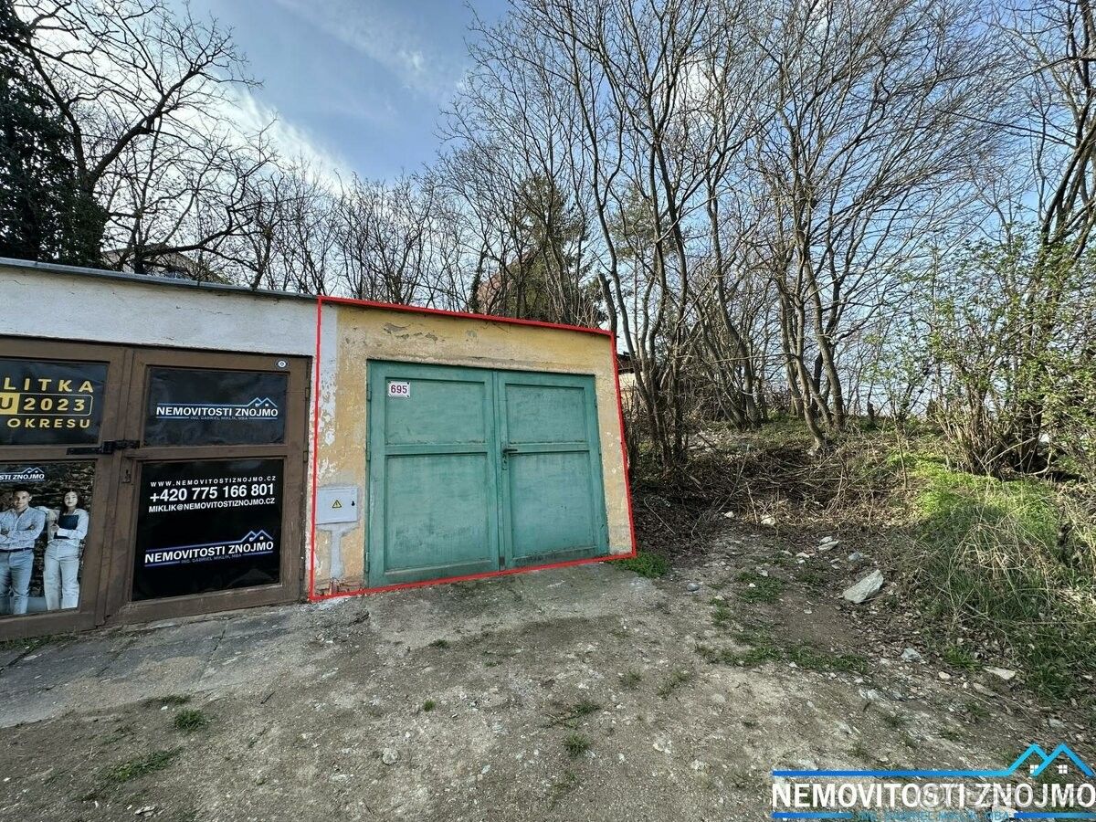 Prodej garáž - Znojmo, 671 81, 18 m²