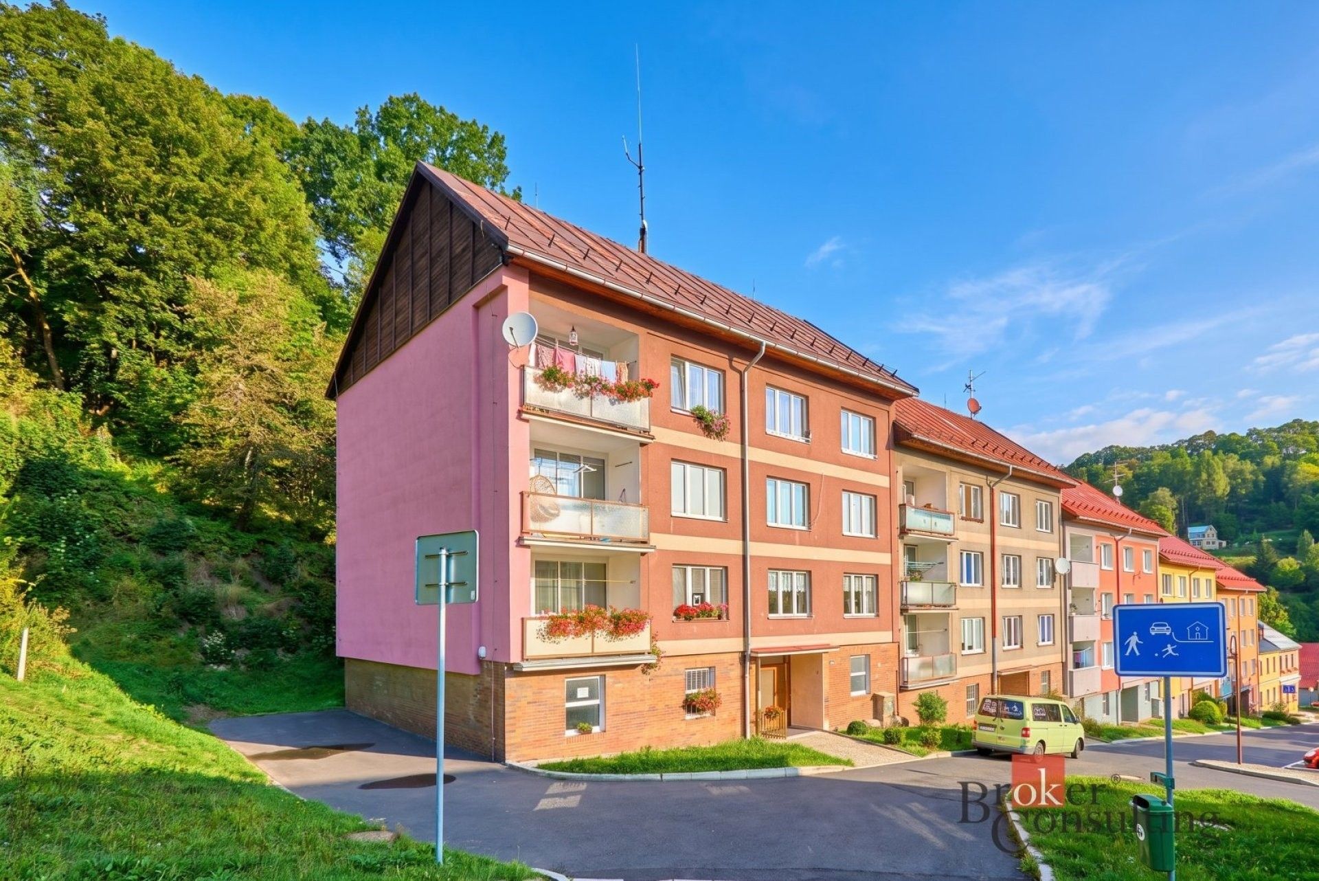 Prodej byt 2+1 - Na Slovanech, Jáchymov, 60 m² - 1