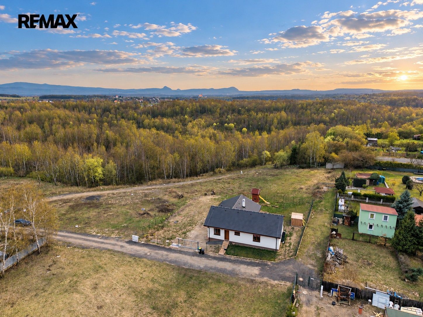 Pozemky pro bydlení, Erbenova, Košťany, 838 m² - 2