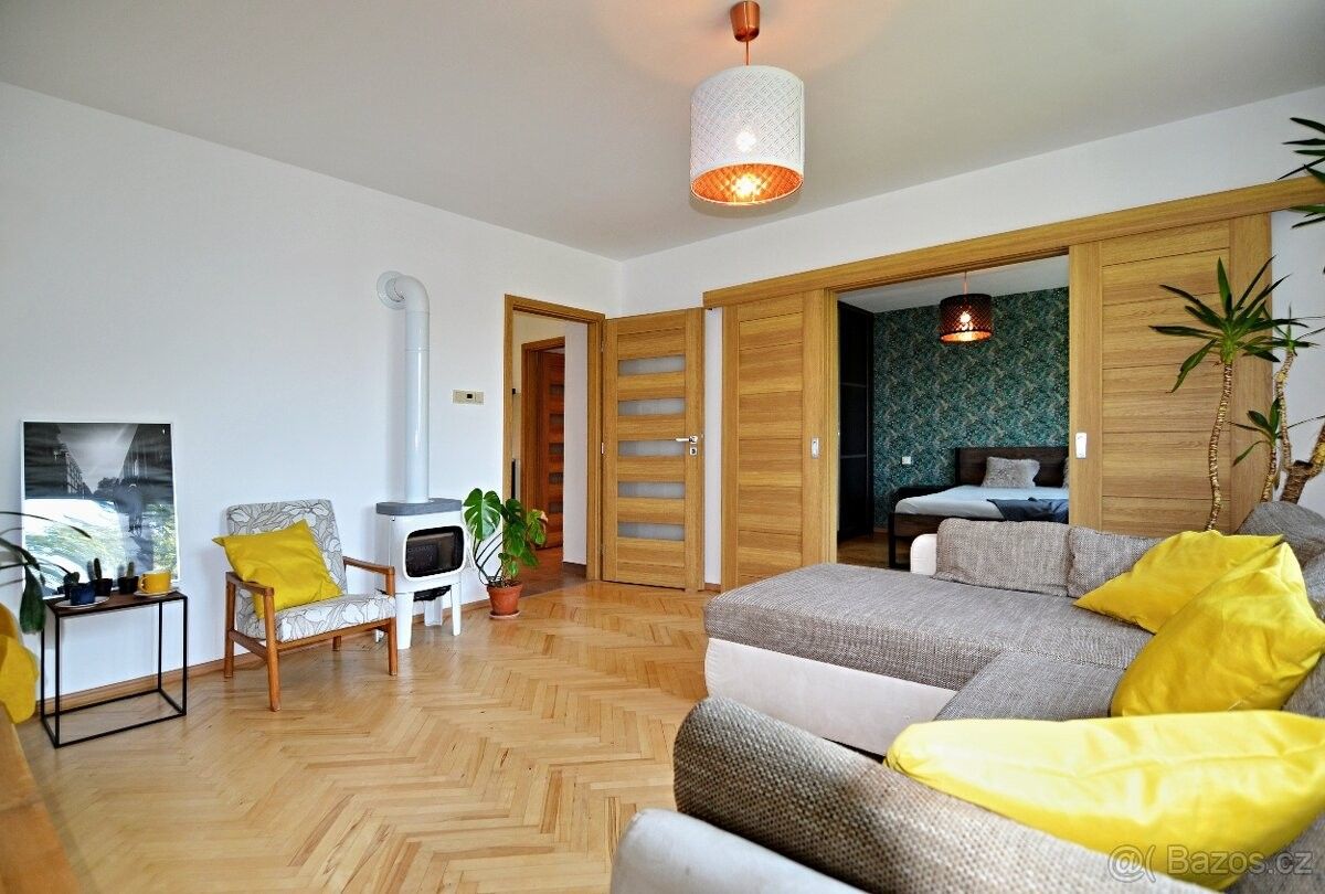 Byty, Hradištko, 252 09