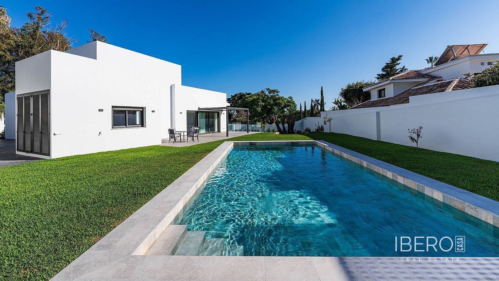 Rodinné domy, Marbella, Španělsko, 420 m² - 2