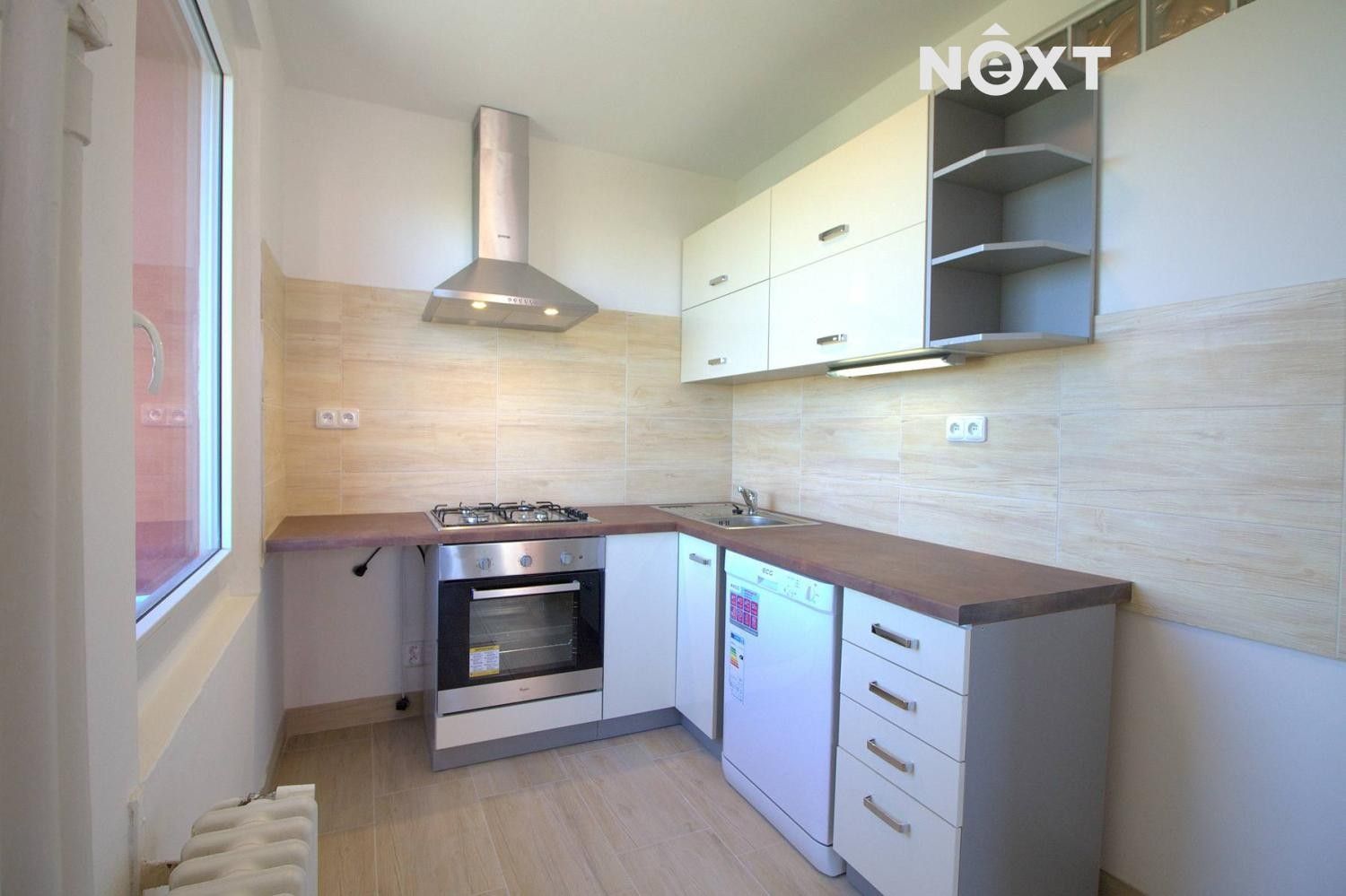 2+kk, Benešovská, Kladno, 49 m²