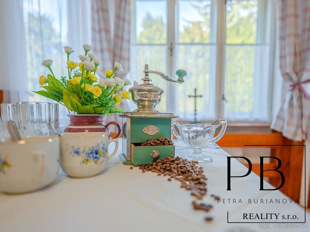 Prodej rodinný dům - Hrušovany nad Jevišovkou, 671 67