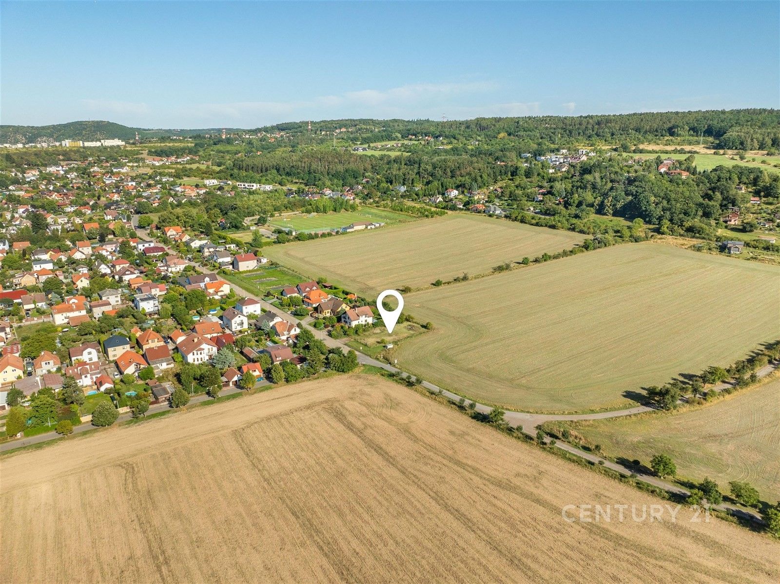 Prodej pozemek pro bydlení - Českého červeného kříže, Praha