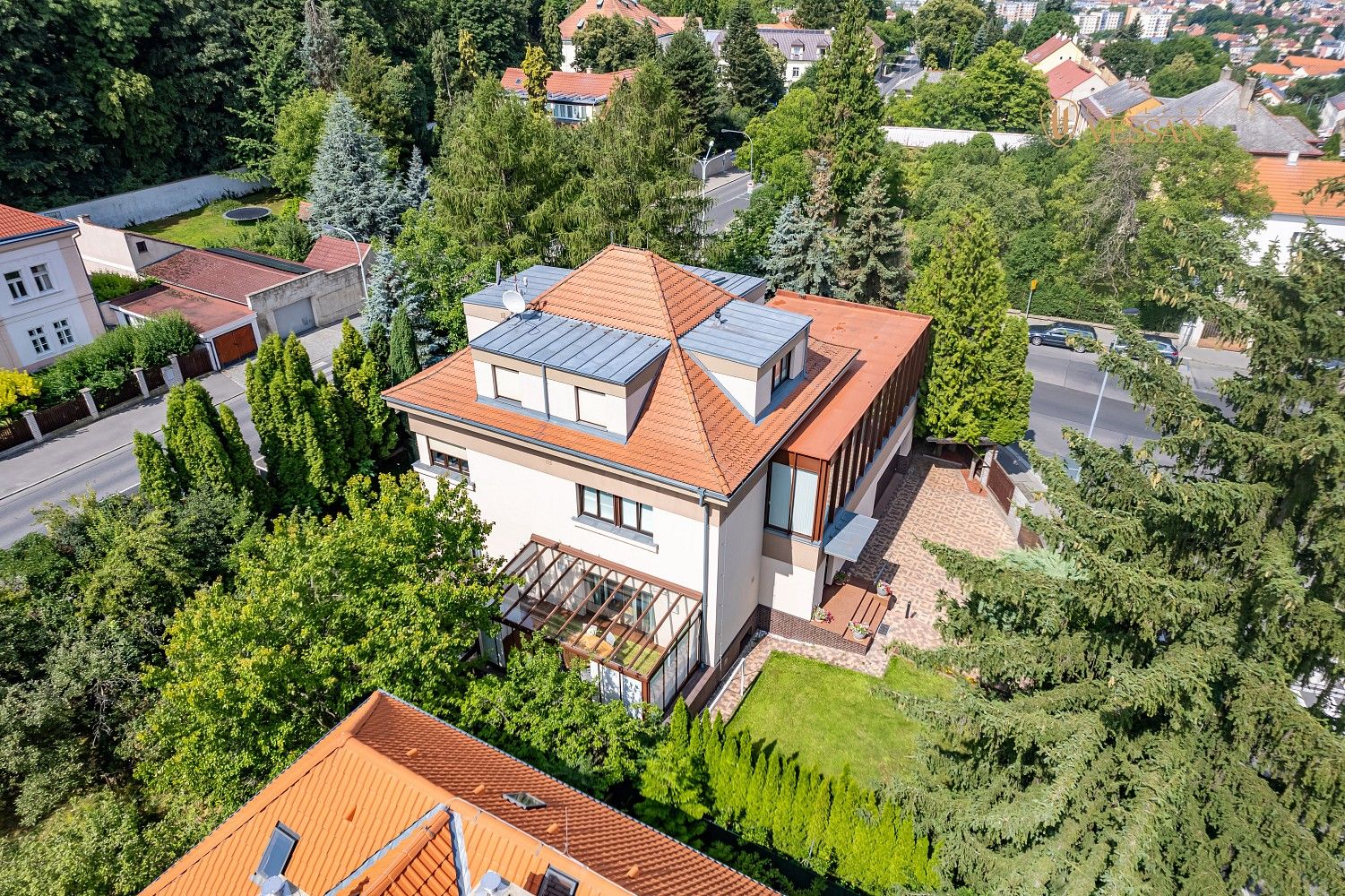 Vila, 473,5 m²