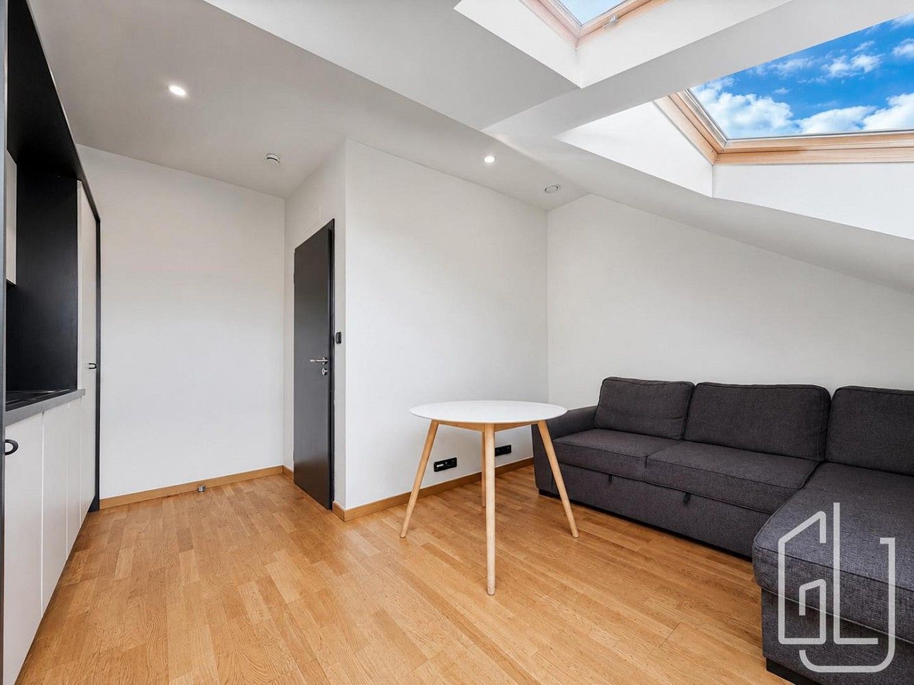 2+kk, Praha - Žižkov, okres Praha 3, Hlavní město Praha, 43 m² - 1