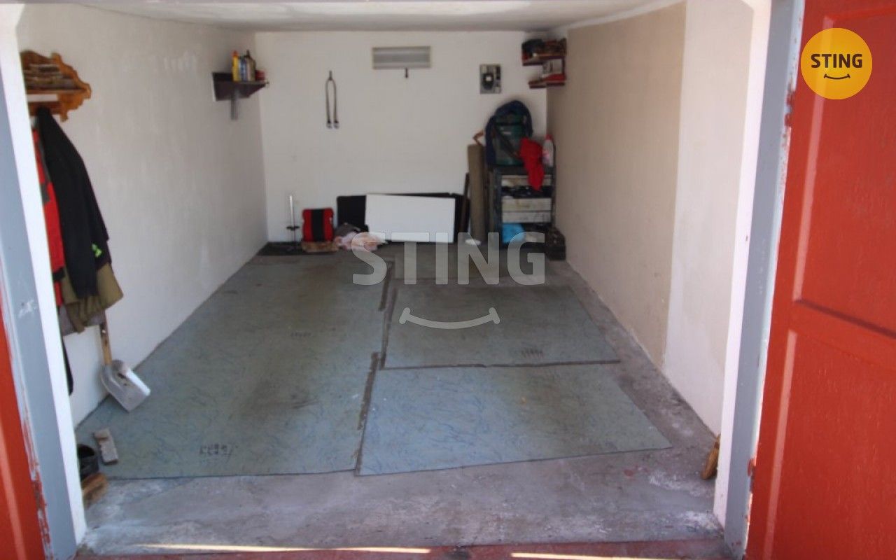 Prodej garáž - Místek, Frýdek-Místek, 21 m²
