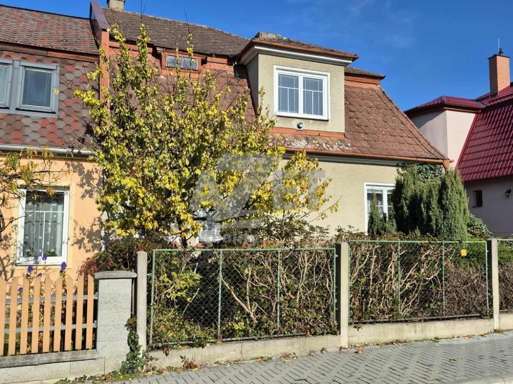 Prodej rodinný dům - Palackého, Šternberk, 105 m²