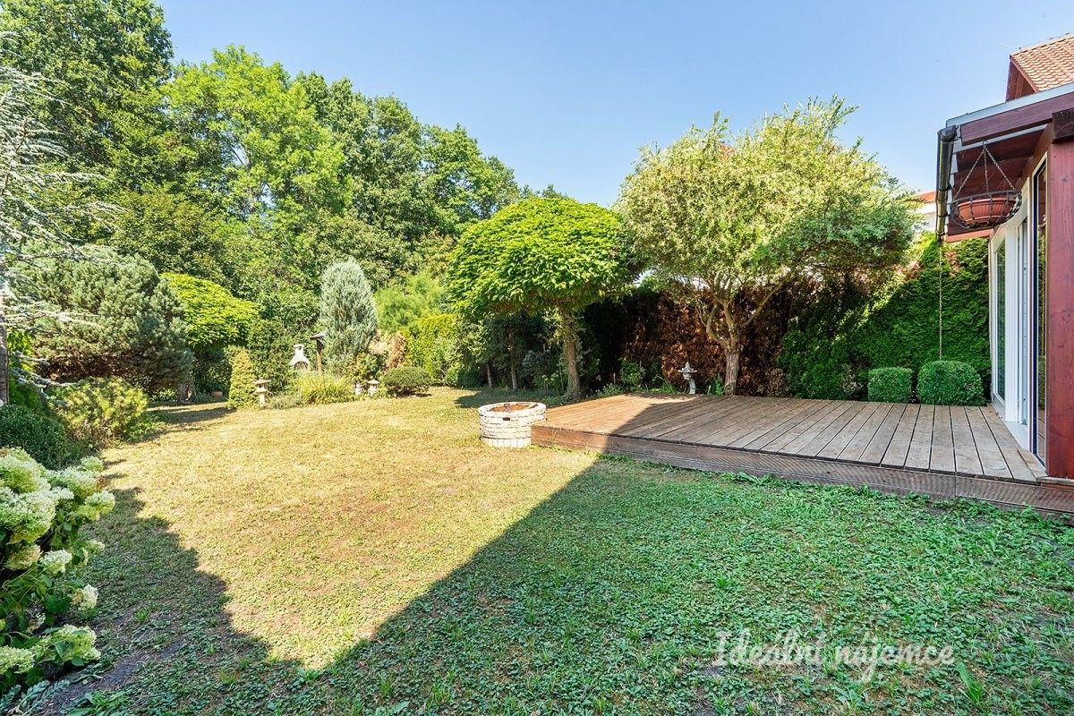 Pronájem byt 5+1 - Na Svahu, Horoušany, 141 m² - 5