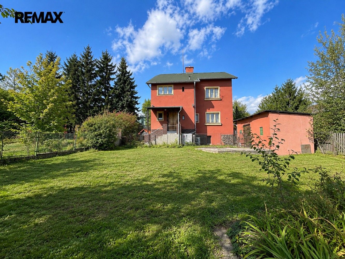 Rodinné domy, Hrob, okres Teplice, Ústecký kraj, 160 m² - 1