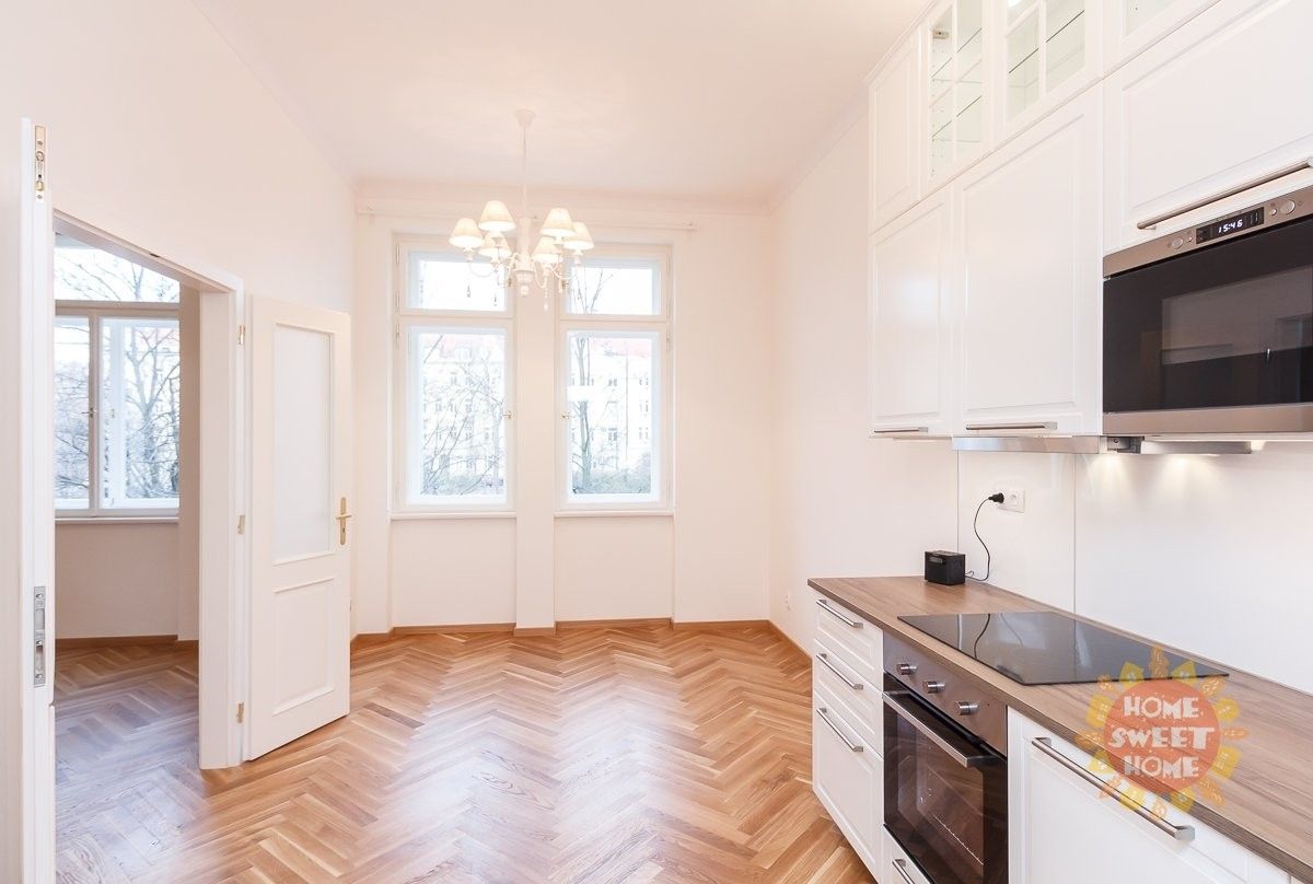 2+kk, Lyčkovo náměstí 472, Praha Karlín, 47 m² - 1