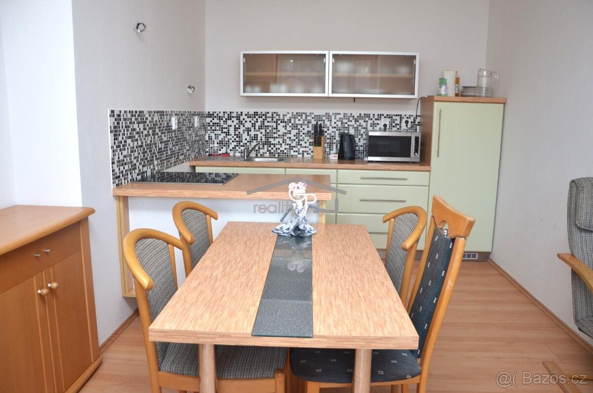 Byty, Lipno nad Vltavou, 382 78