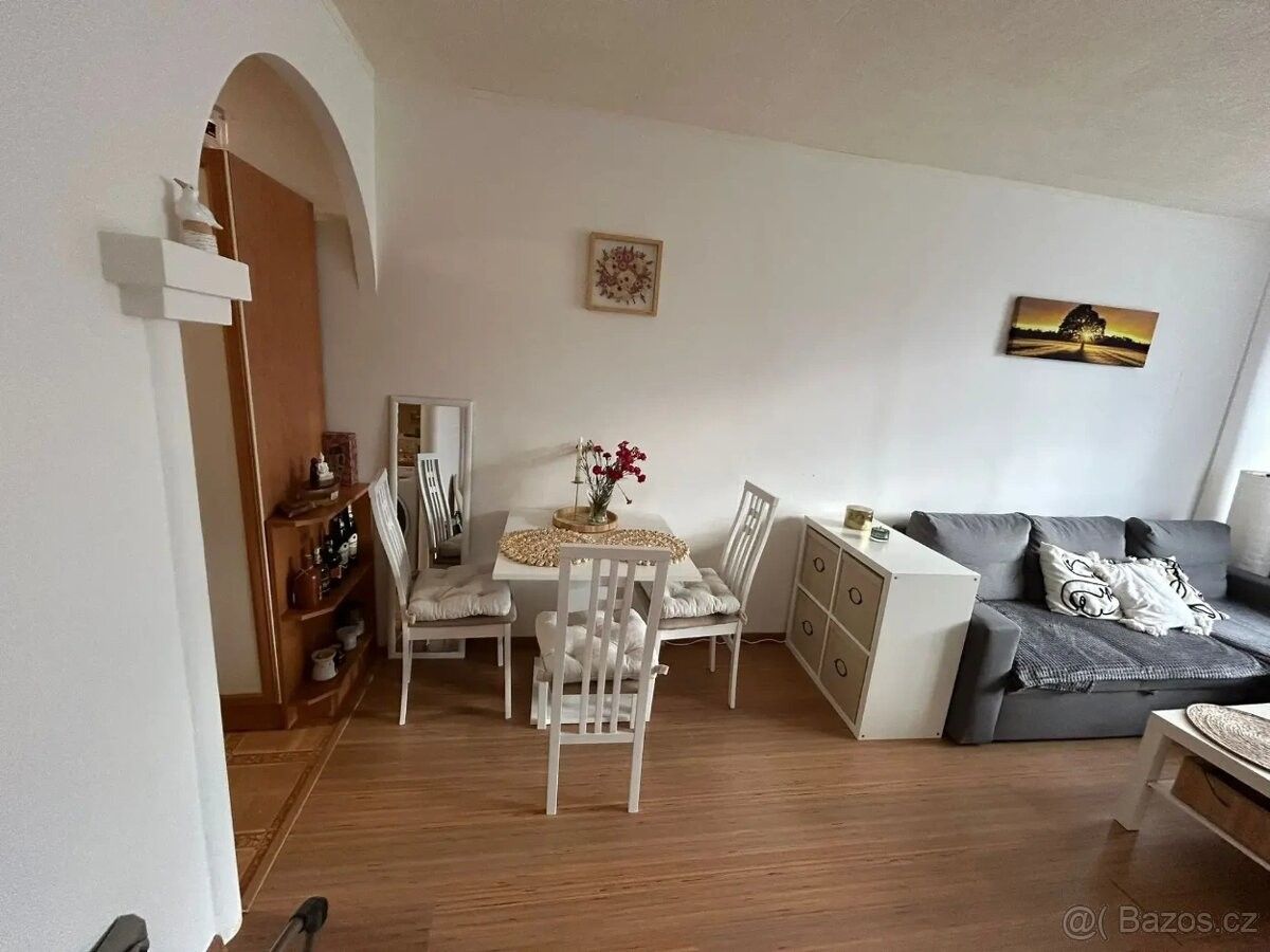 Pronájem byt - Praha, 155 00