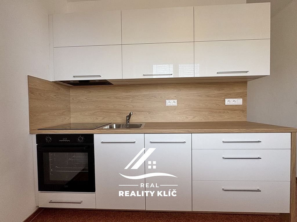 Pronájem byt 2+1 - Kyjevská, Ostrava - Poruba, 55 m² - 2