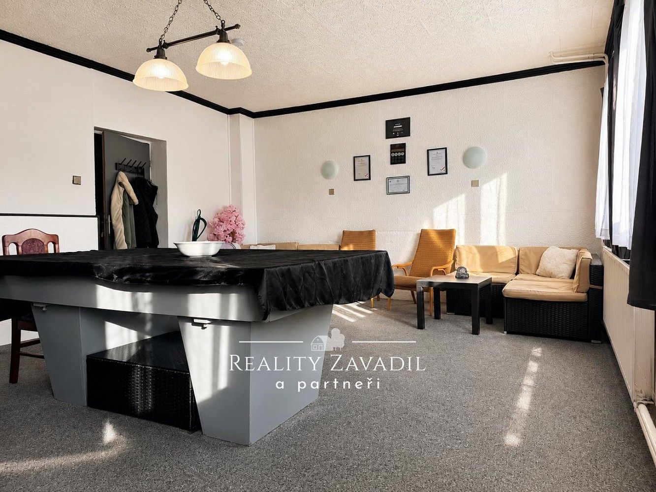 Ubytovací zařízení, 561 m²