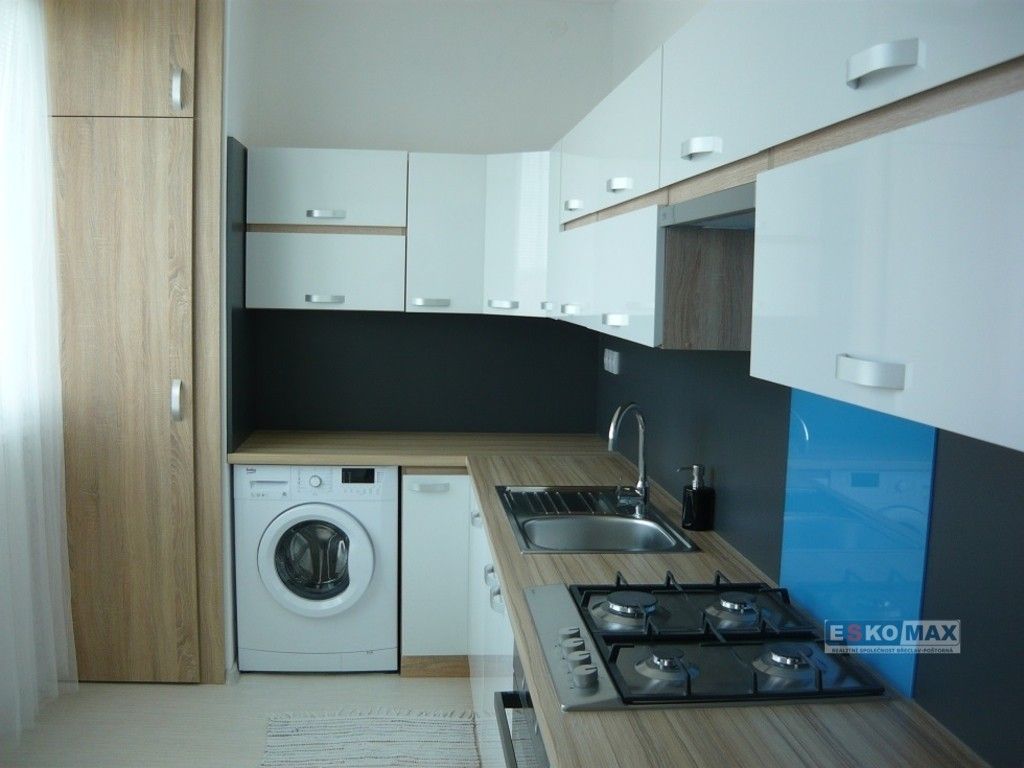 Pronájem byt 3+1 - Na Valtické, Břeclav, 68 m²