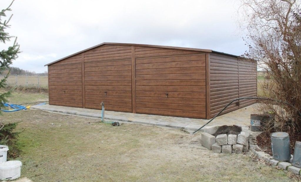 Garáže, Hlubočec, 747 69