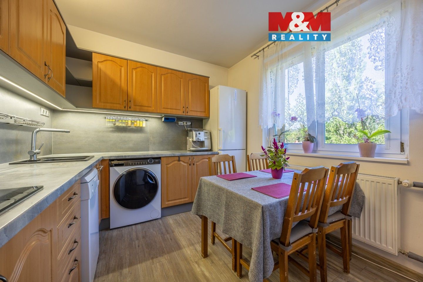 Prodej byt 3+1 - Topolová, Klášterec nad Ohří, 69 m² - 5