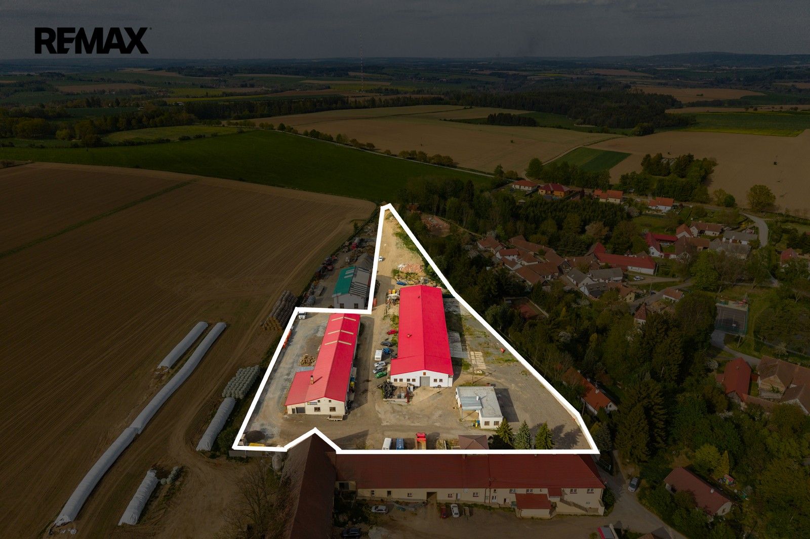 Výrobní prostory, Buřenice, 11 173 m² - 1