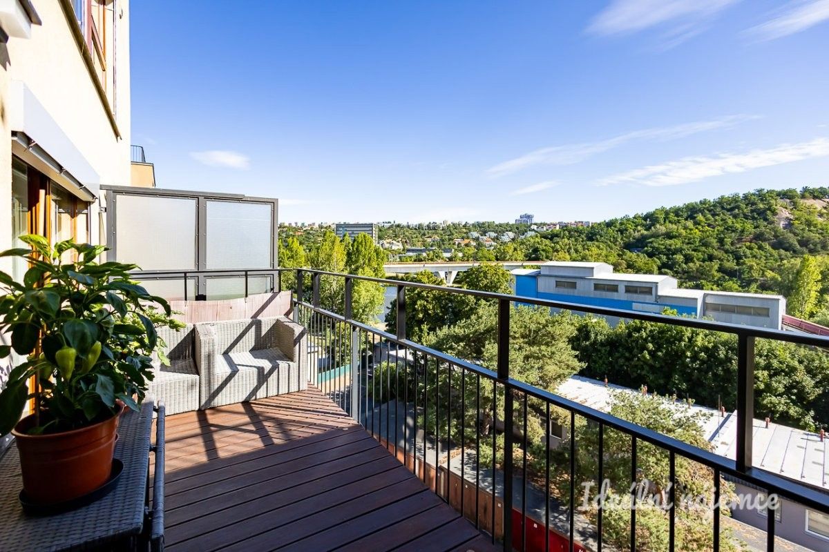 2+kk, Varhulíkové, Praha, 80 m² - 2