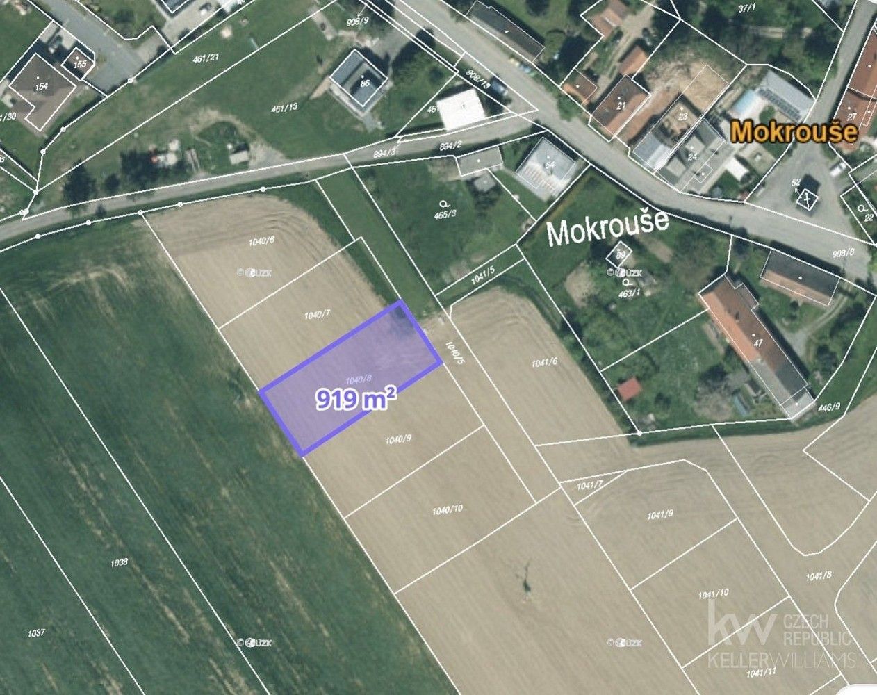 Pozemek pro bydlení, 919 m²