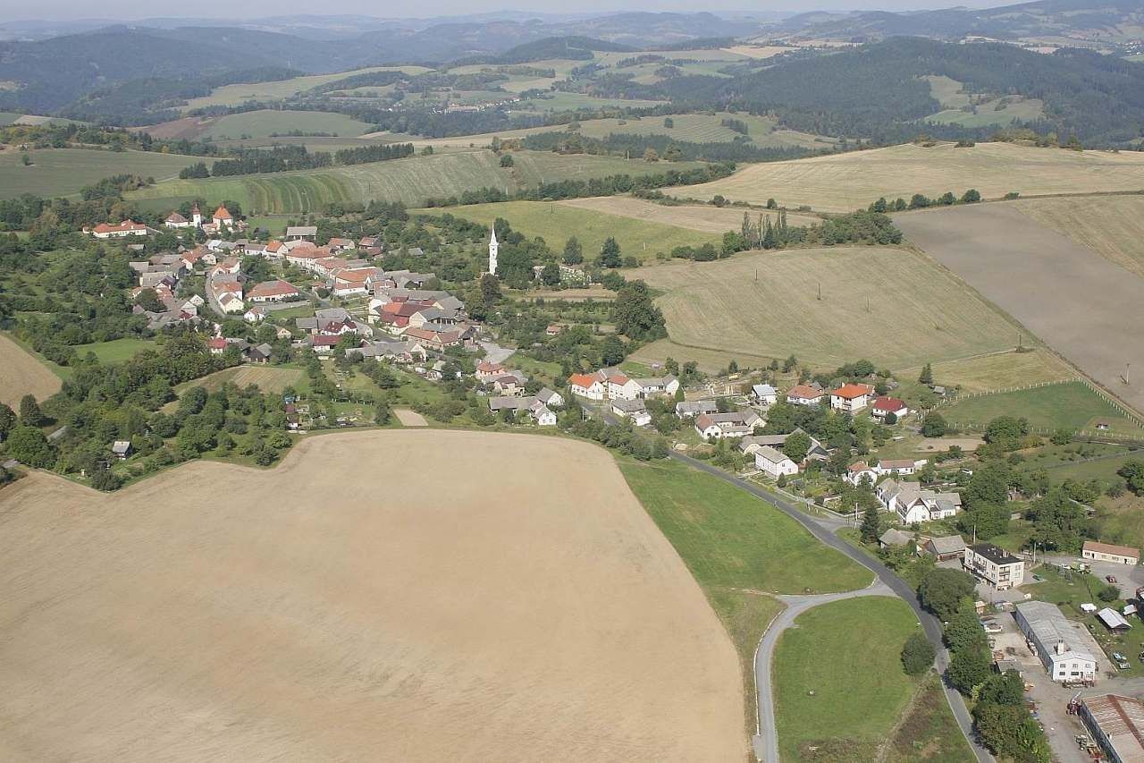Chata · Prosetín u Bystřice nad Pernštejnem, Kraj Vysočina - 3