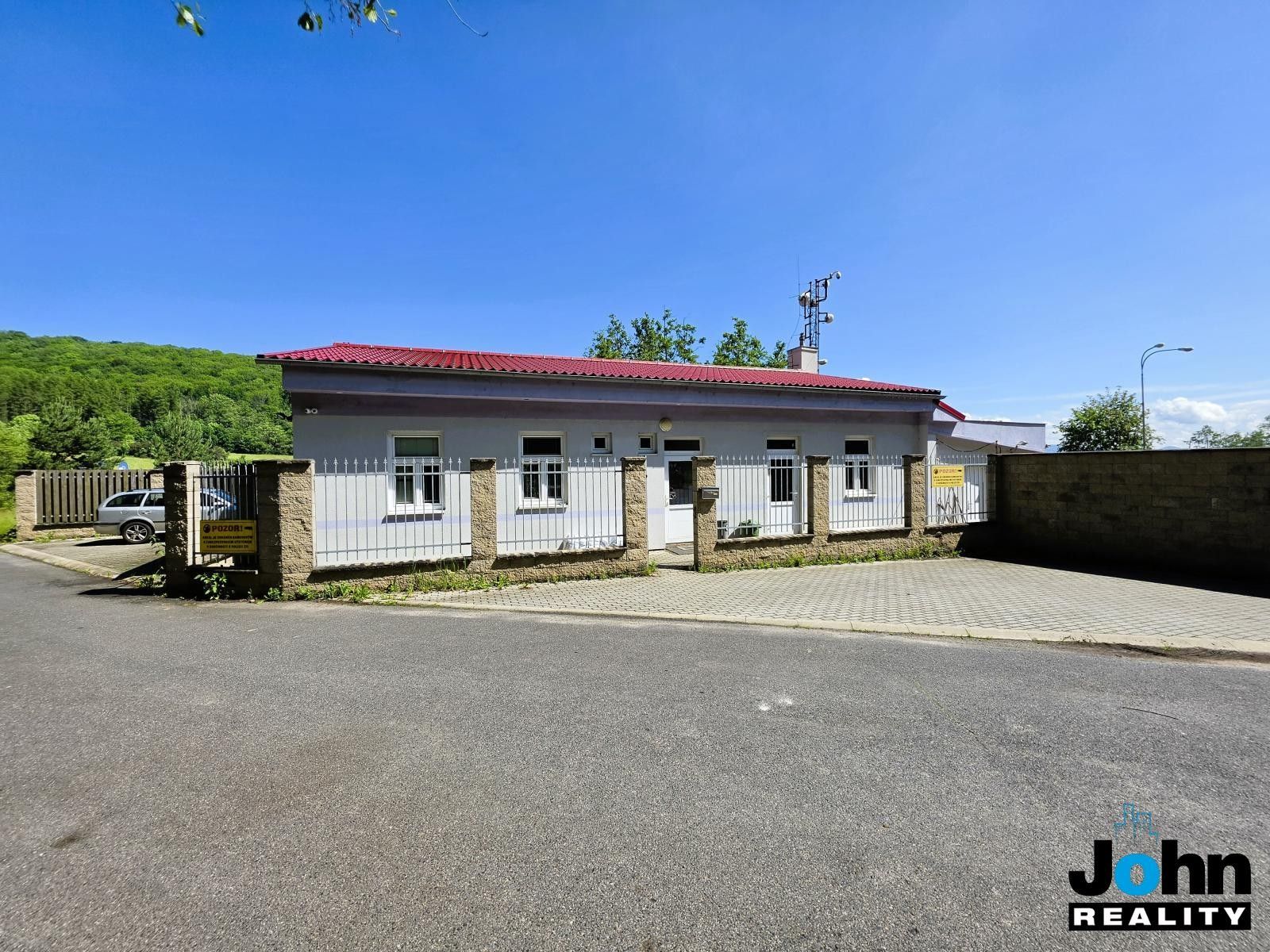 Výrobní prostory · 2 140 m² · Huntířov - 4