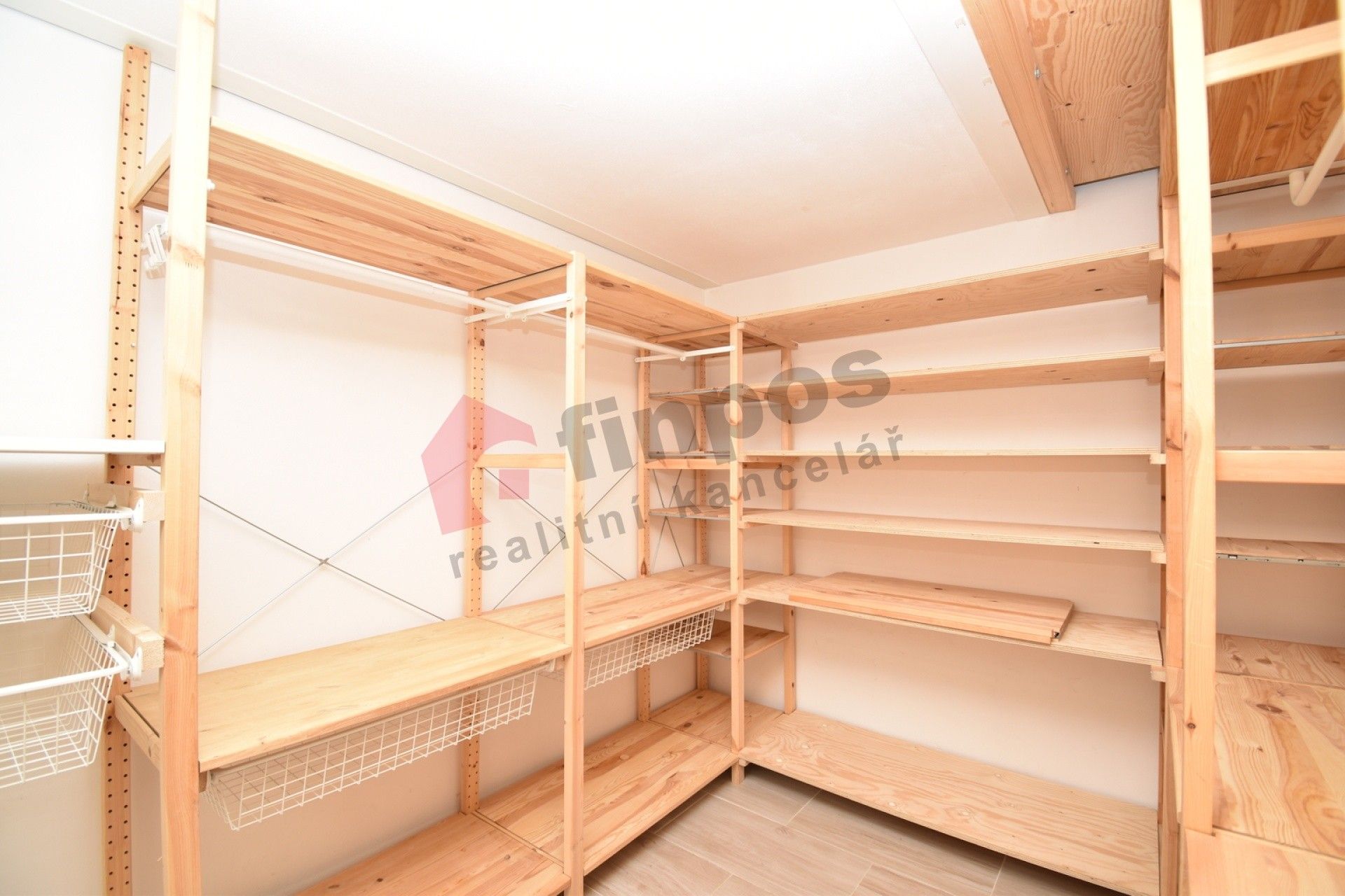 Byt 2+kk · 79 m² · Pernerova 121, Praha Karlín - 4