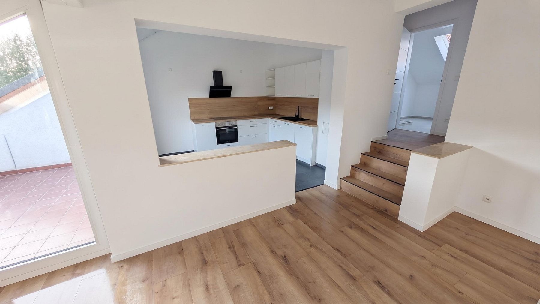 2+1, Alte Chaussee Erfurt Waltersleben Thüringen 99097, 62 m² - 1