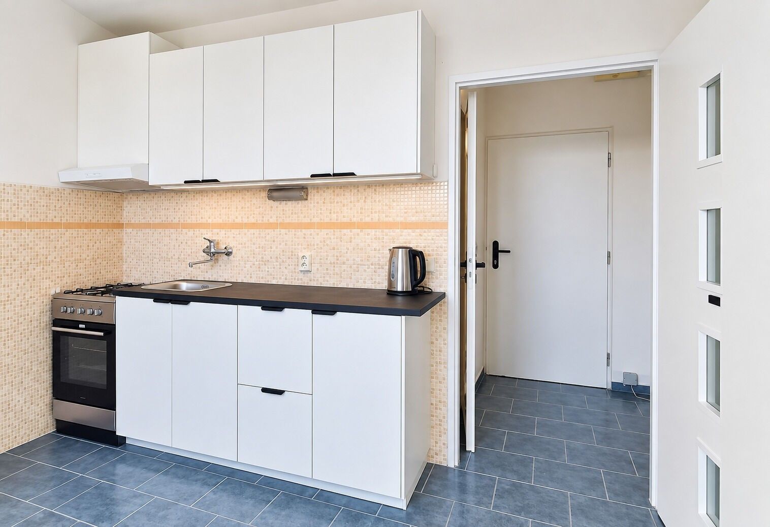2+kk, Pekárenská, České Budějovice, 37 m² - 2