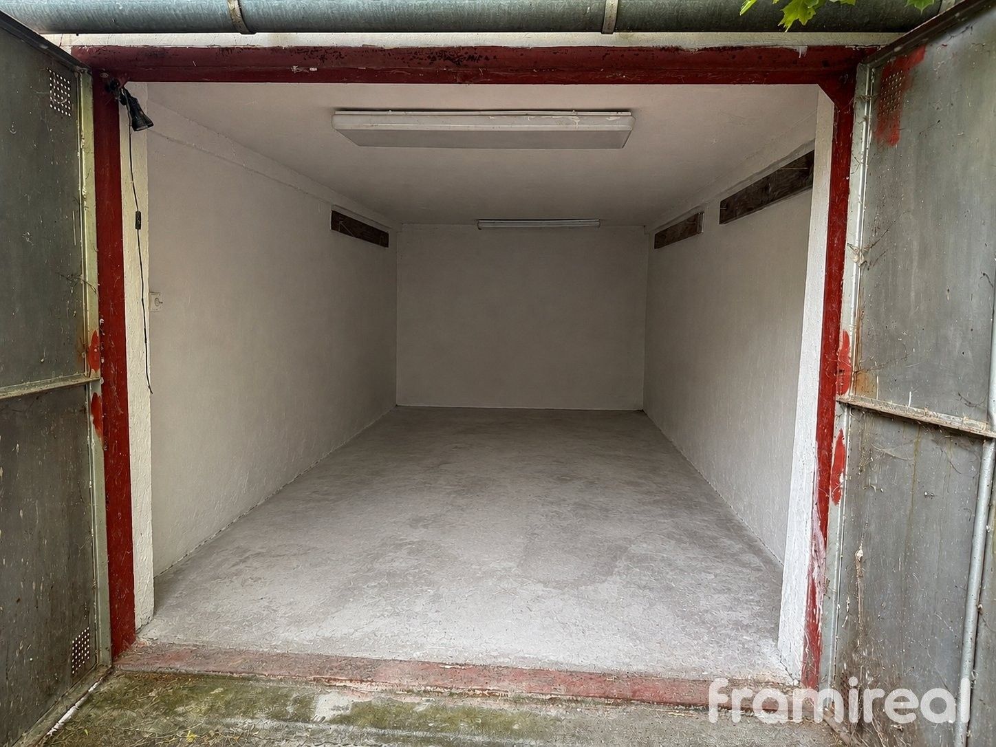 Garáže, Terezy Novákové, Brno Řečkovice, 19 m² - 1