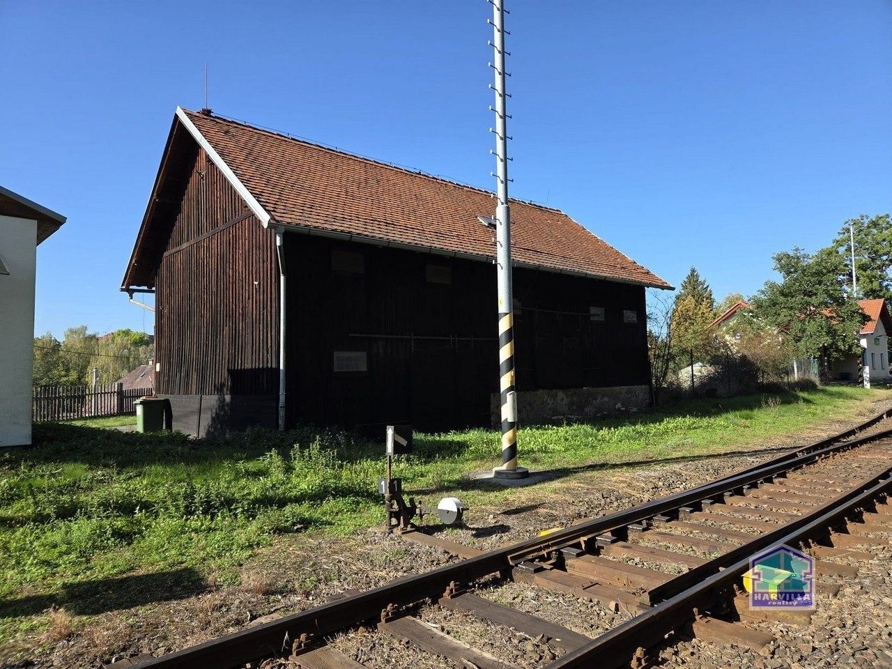 Sklady, Cebiv, 192 m² - 2
