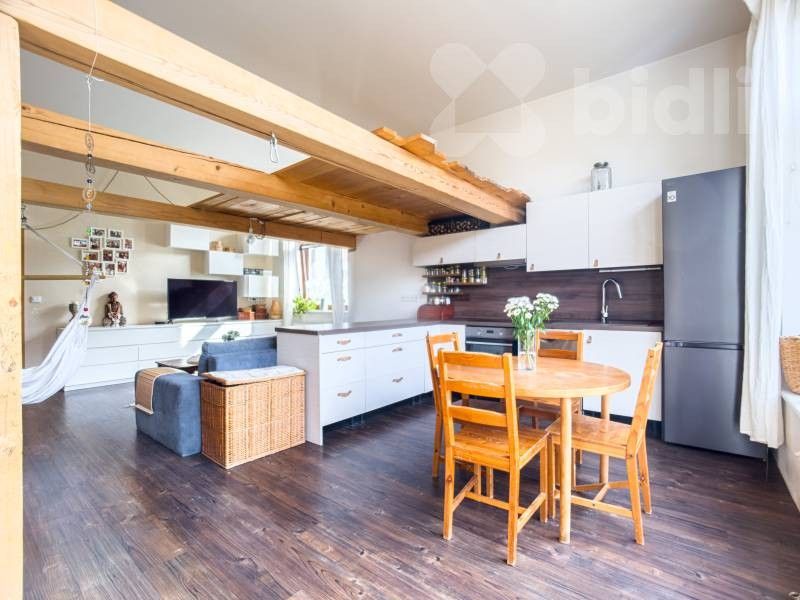 Prodej byt 2+kk - U Náměstí, Dolní Břežany, 103 m²