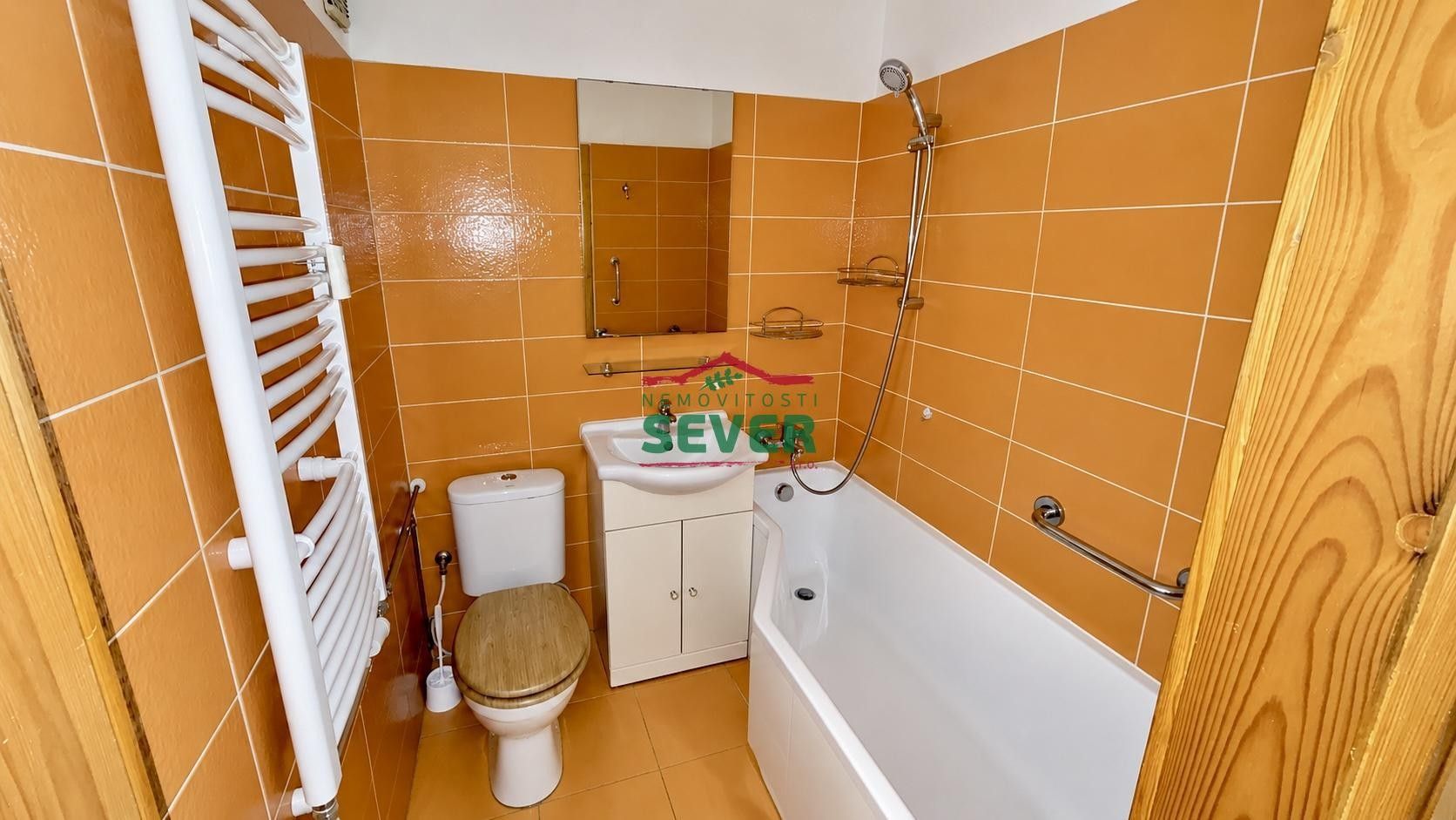 Byt 2+1 · 43 m² · Novostavby, Lom - 3