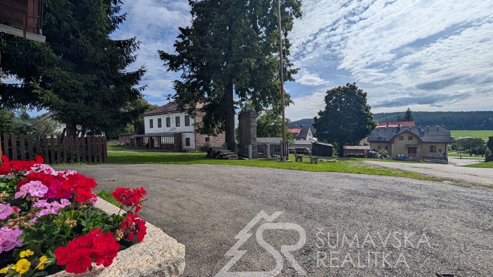 Rodinné domy, Nicov, 300 m² - 1